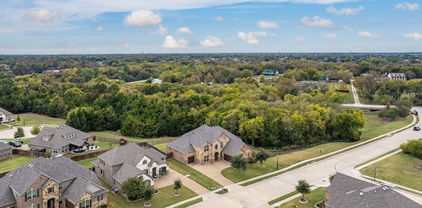 8914 Waters Ln, Rowlett