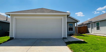 3149 Helix Bay Dr, Crandall