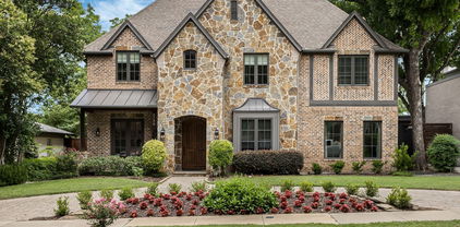8750 Rexford Dr, Dallas