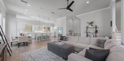 101 Decker Dr Unit 903, Irving