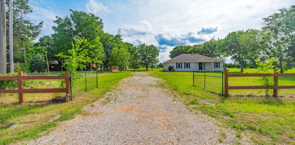 8082 County Road 2578, Royse City