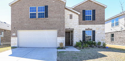 1003 Voca Dr, Forney