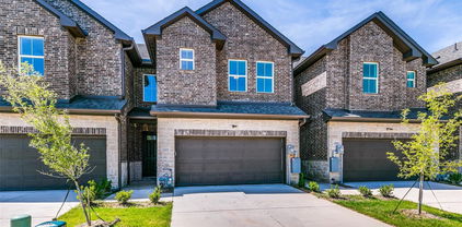 2418 Ash Ln, Sachse
