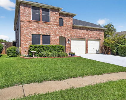 526 Colt Dr, Forney