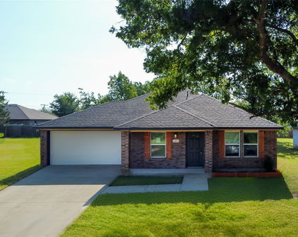 413 Bethlehem St, Terrell