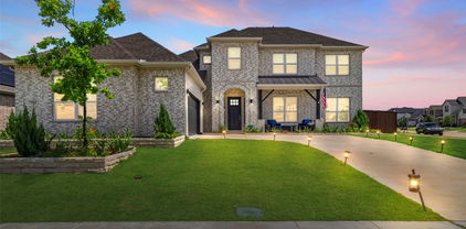 745 Lemmon Ln, Forney