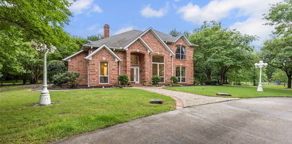 111 Oak Ln, Commerce