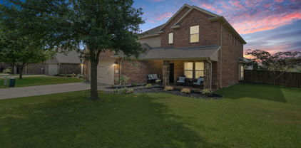 207 Pleasant Hill Ln, Fate