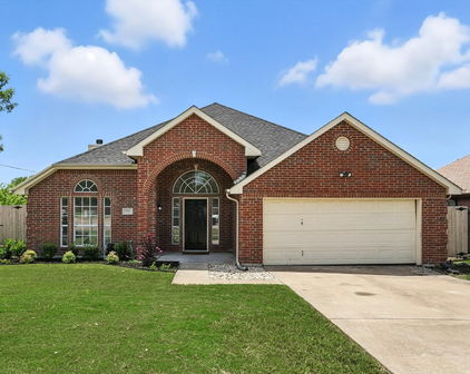 500 Meadow Ln, Forney