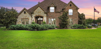 8655 Maplewood Dr, Terrell