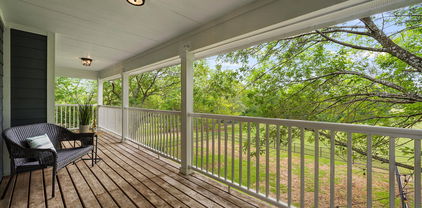820 Windlake Cir, Heath