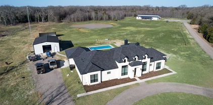 651 Vz County Road 3204, Wills Point