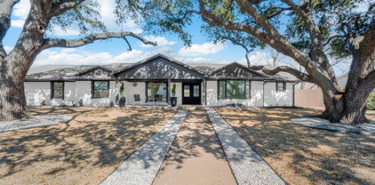 3851 Goodfellow Dr, Dallas