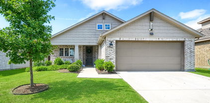 2246 Hartley Dr, Forney