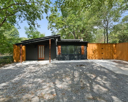 2268 Seminole Trl, Quinlan