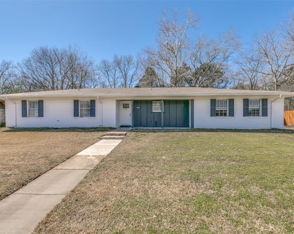 607 Sides Cir, Canton