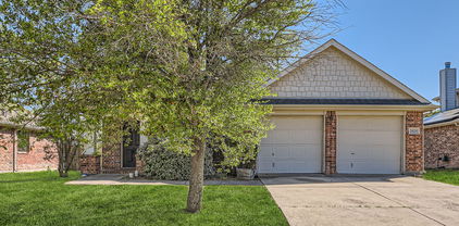 2021 Cobblestone Trl, Forney