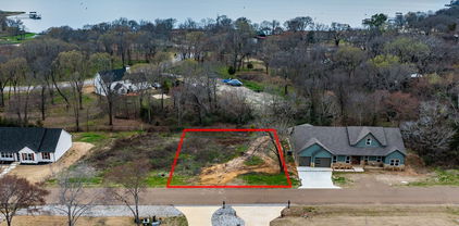 202 Splitrail Dr, Mabank