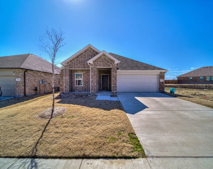 1774 Gleasondale Pl, Forney