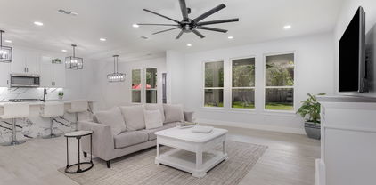 1122 S Montclair Ave, Dallas