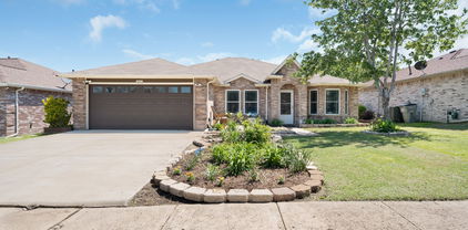 1014 Bainbridge Ln, Forney