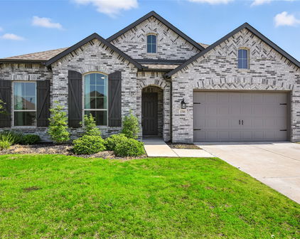 1708 Pegasus Dr, Forney