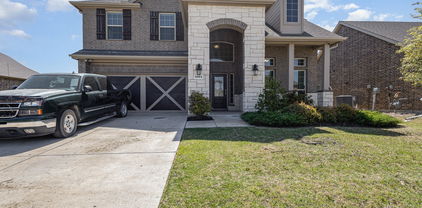 1004 Sublime Dr, Forney
