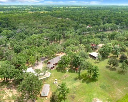 843 Vz County Road 3211, Wills Point