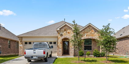 753 Lombard Ln, Forney