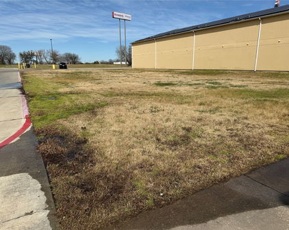 571 Pinson Rd, Forney