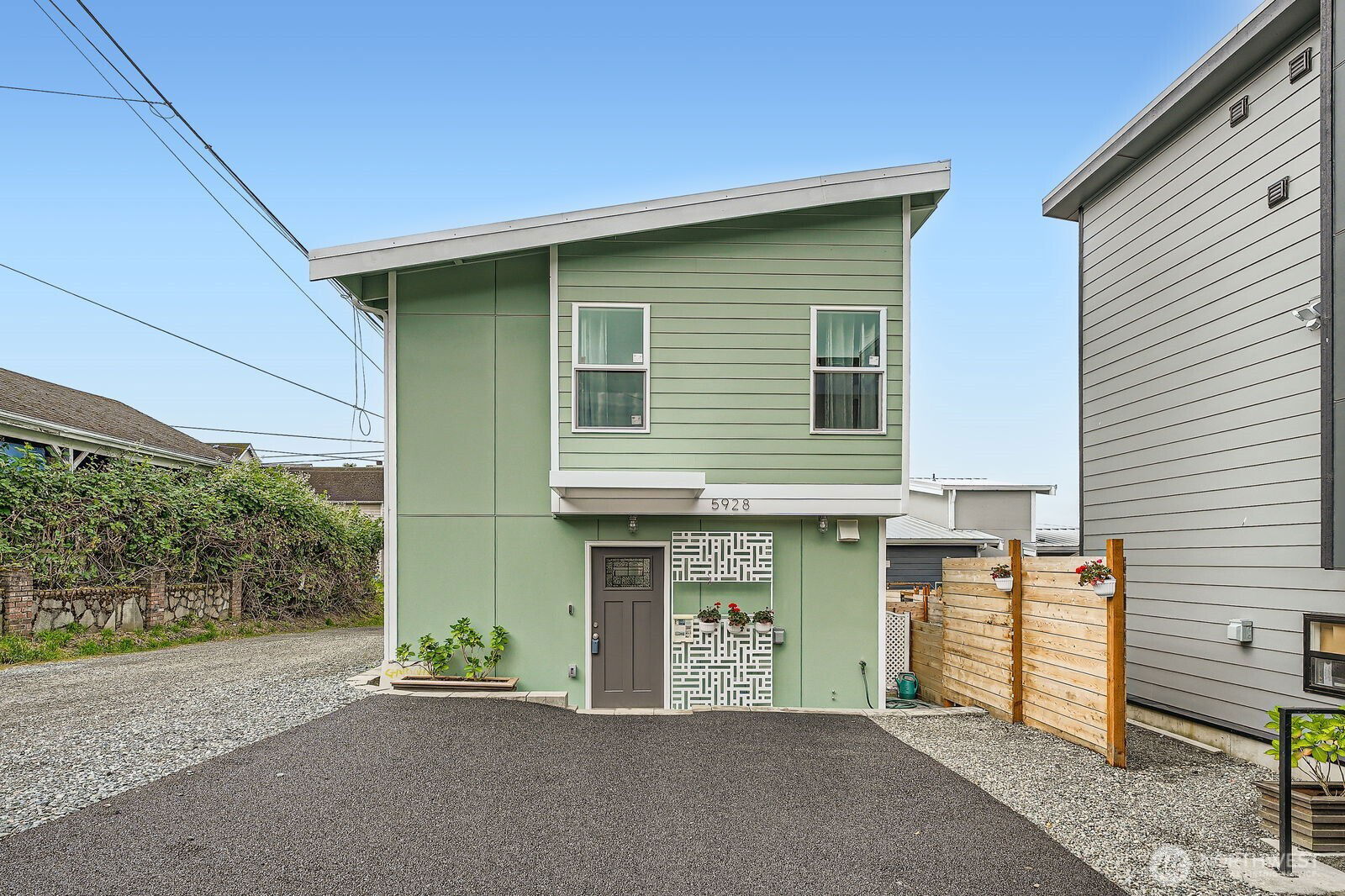 kamehaya519.8810 14811 Dolphin Way, Bowie, MD 20721 | Redfin