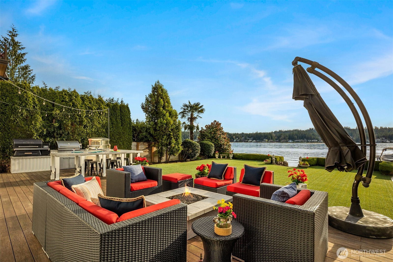 3671 E Lake Sammamish Parkway NE, Sammamish, 98074