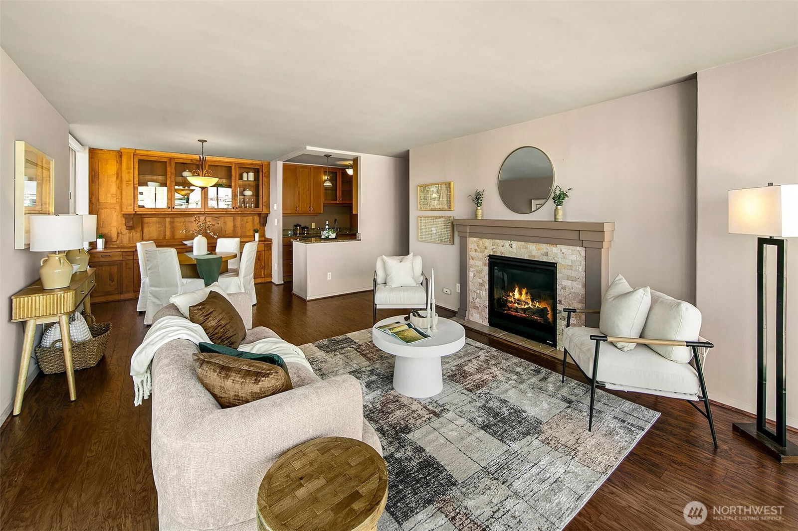 洋書 Seneca
Ad Lucilium Epistulae Morales Home - Seneca, KS