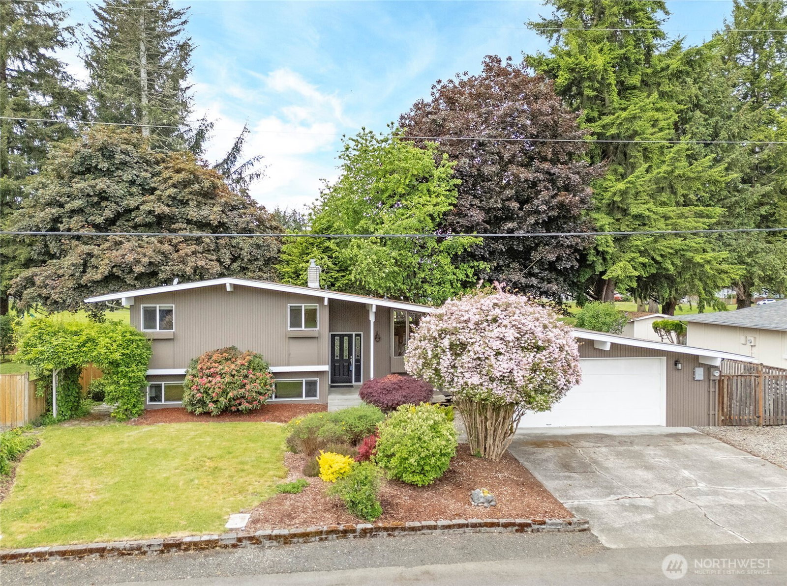 6243 Sarazen Street SE, Olympia | MLS# 2379246 | Skyline